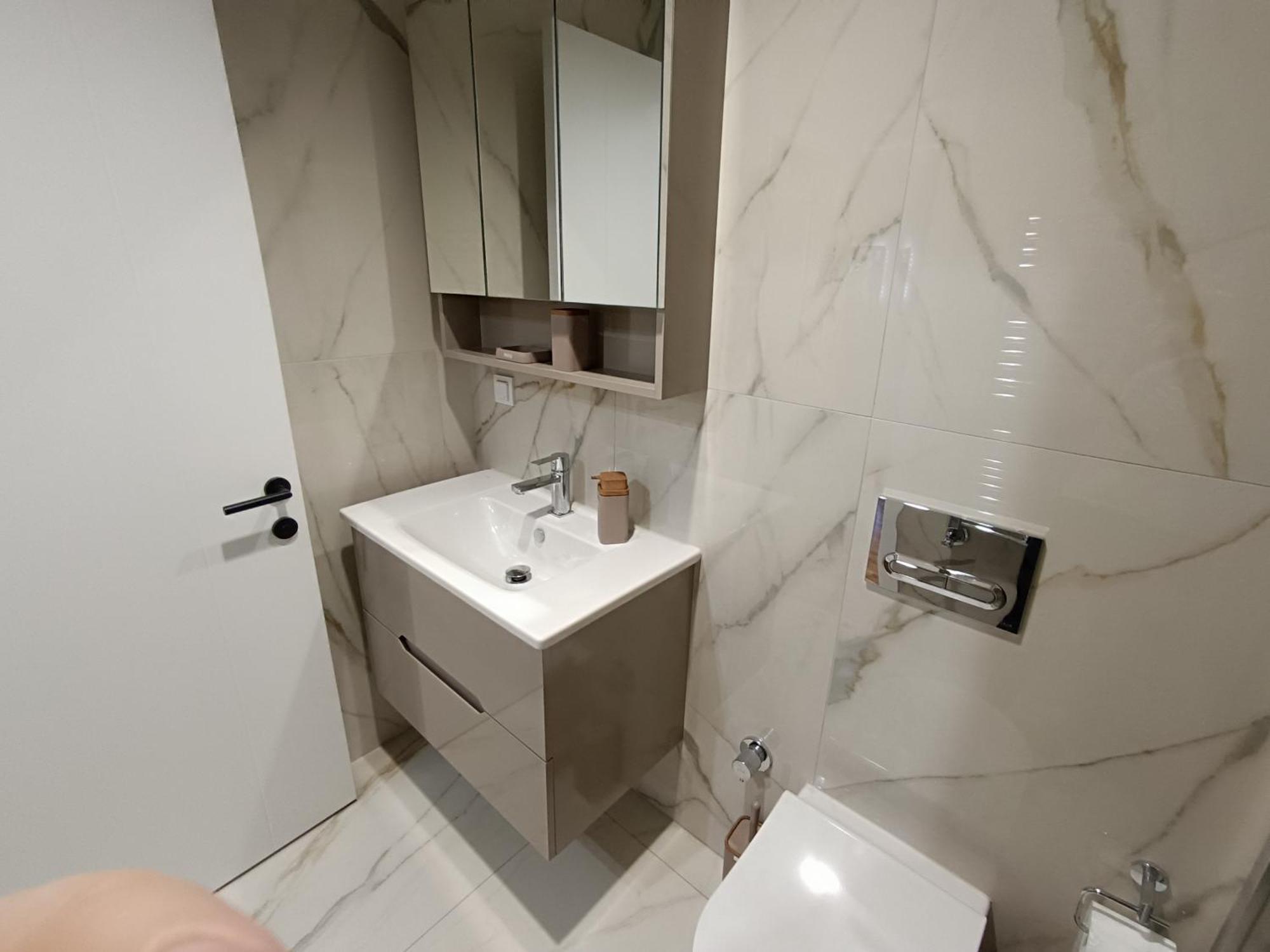 Anika Luxury Apartment At Diamond Center Skopje Buitenkant foto