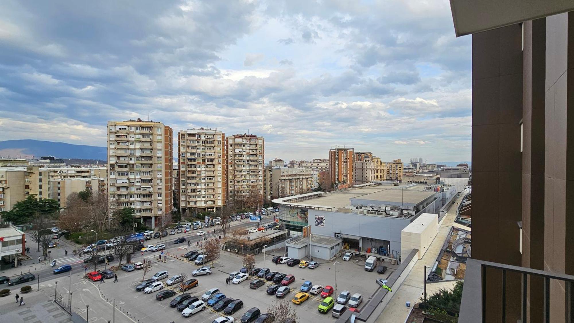 Anika Luxury Apartment At Diamond Center Skopje Buitenkant foto