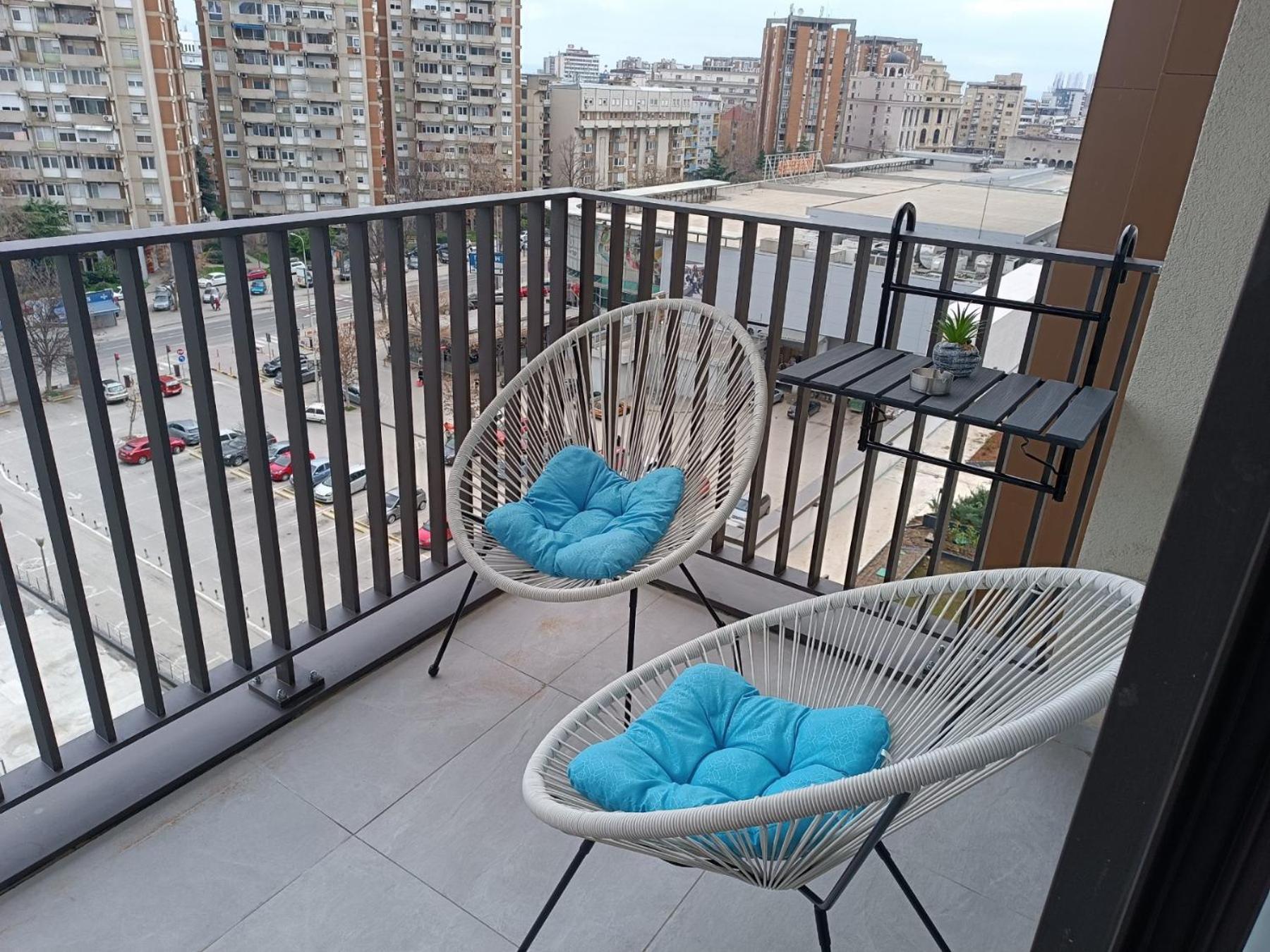 Anika Luxury Apartment At Diamond Center Skopje Buitenkant foto